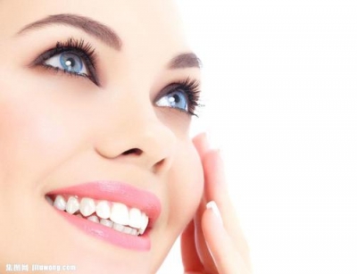 長(zhǎng)了痤瘡，應(yīng)該怎么護(hù)理才有效[tag]